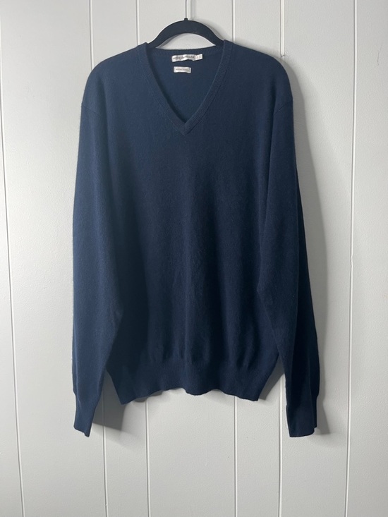 Peter Millar Other - Peter Millar Navy Blue V-Neck 100% Cashmere Sweater Men's L